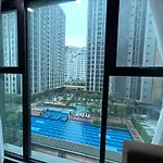 Delasol Garden By The Pool Near Center D4 Hcmc