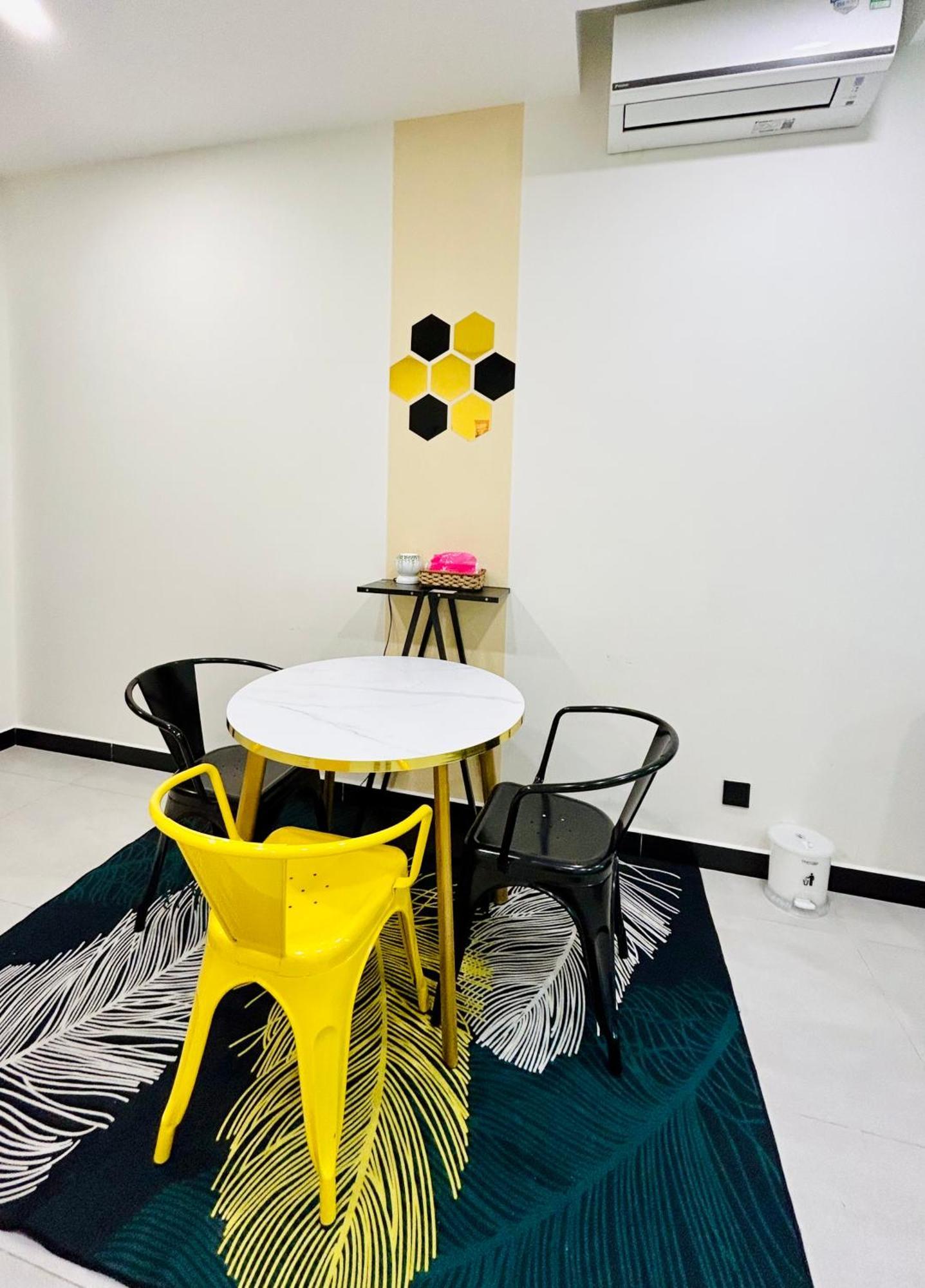 Delasol Garden By The Pool Near Center D4 Hcmc * TP. Hồ Chí Minh