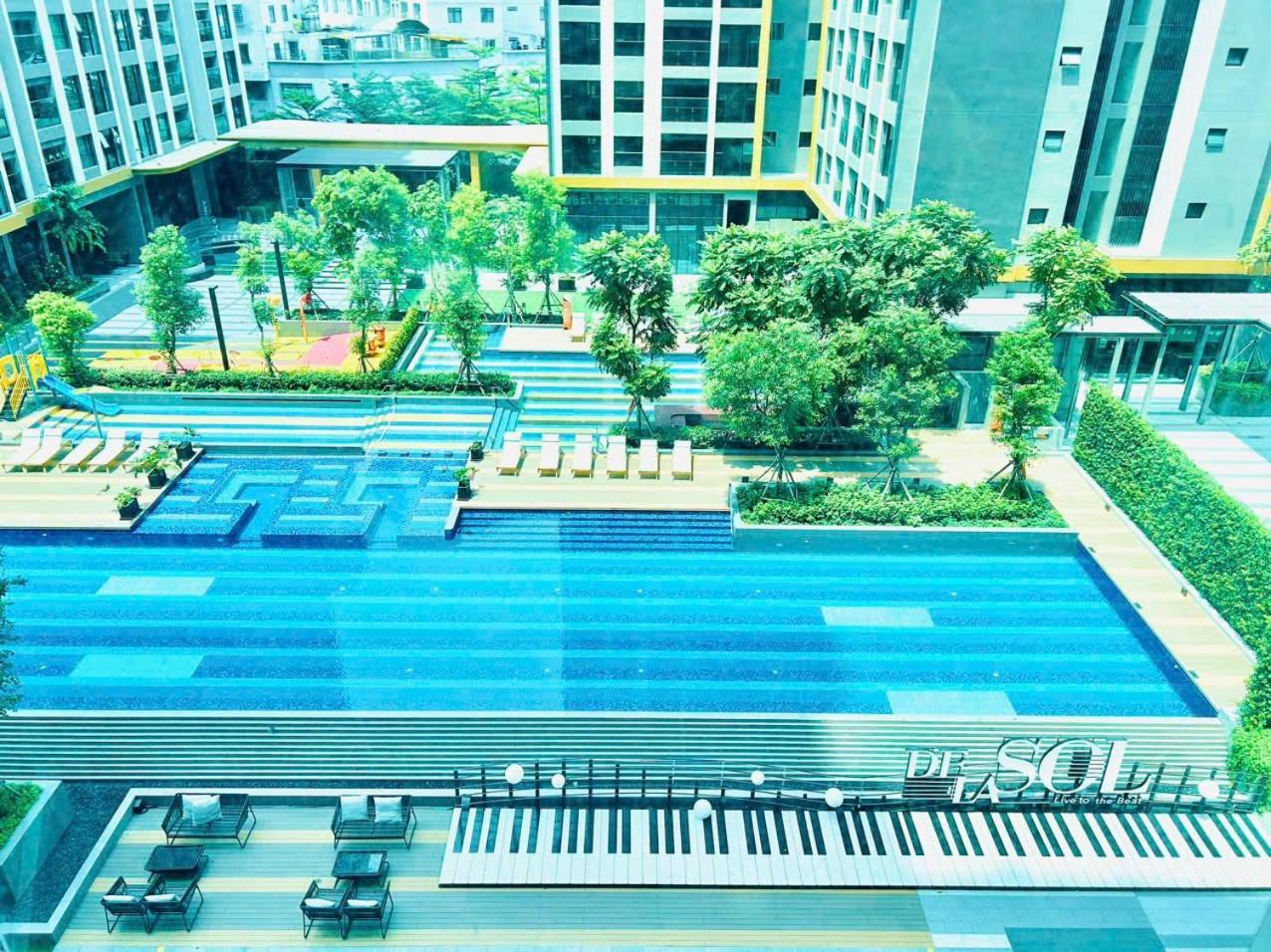 Căn hộ Delasol Garden By The Pool Near Center D4 Hcmc *